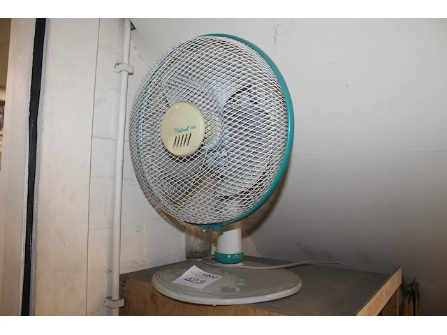 Tafelventilator mistral 2000 met hoogte 50 cm.. - afbeelding 1 van  2