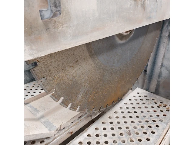 Tafelzaagmachine l=720mm/h=370 mm saint gobain, jumbo 900, bouwjaar 2016 - afbeelding 8 van  19