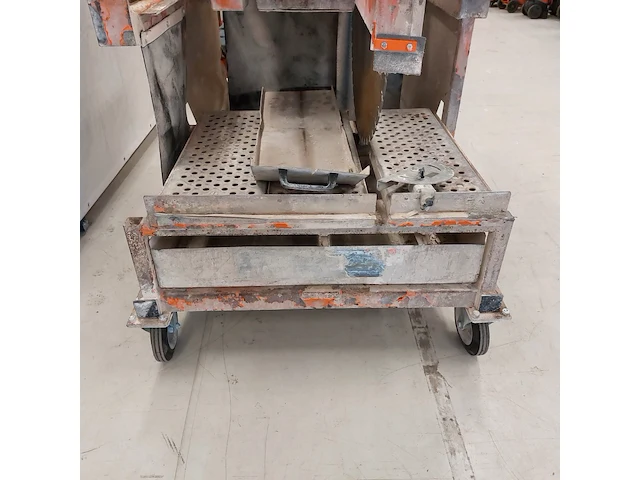 Tafelzaagmachine l=720mm/h=370 mm saint gobain, jumbo 900, bouwjaar 2016 - afbeelding 9 van  19