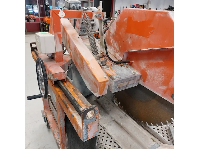 Tafelzaagmachine l=720mm/h=370 mm saint gobain, jumbo 900, bouwjaar 2016 - afbeelding 10 van  19