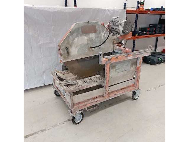 Tafelzaagmachine l=720mm/h=370 mm saint gobain, jumbo 900, bouwjaar 2016 - afbeelding 12 van  19