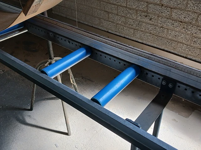 Tafelzaagmachine met aan en afvoerbaan elumatec, ts 161, bouwjaar 1996 - afbeelding 11 van  29