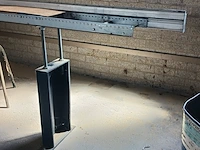 Tafelzaagmachine met aan en afvoerbaan elumatec, ts 161, bouwjaar 1996 - afbeelding 13 van  29
