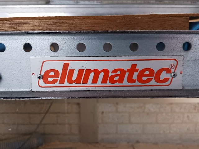 Tafelzaagmachine met aan en afvoerbaan elumatec, ts 161, bouwjaar 1996 - afbeelding 22 van  29