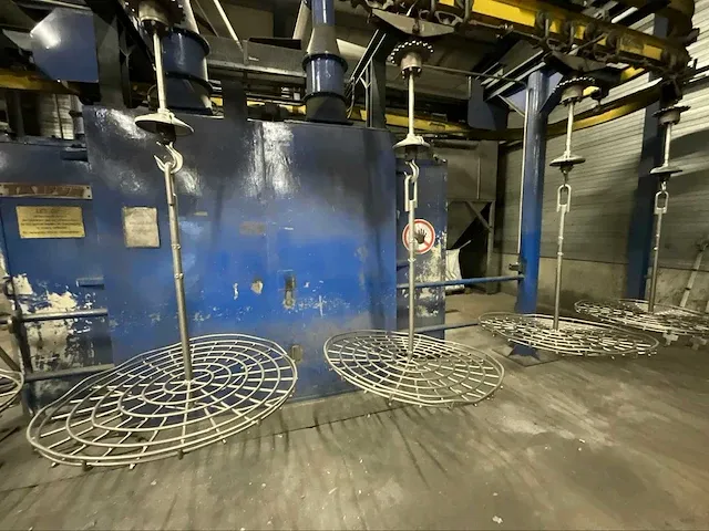Taifun roterende gritstraalinstallatie - afbeelding 21 van  24