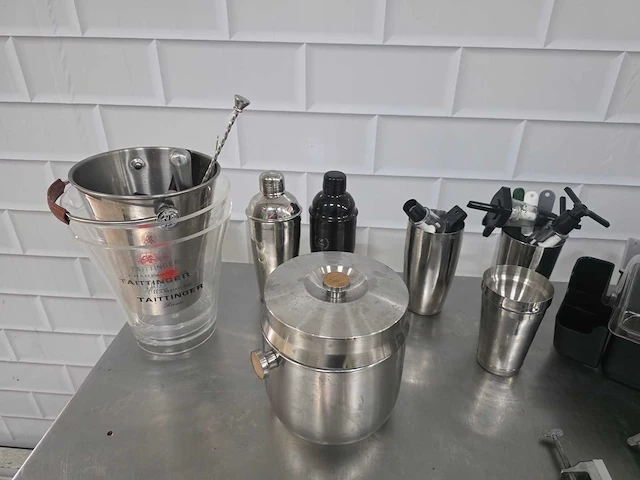 Taittinger etc. - partij cocktail bar benodigdheden - afbeelding 2 van  8