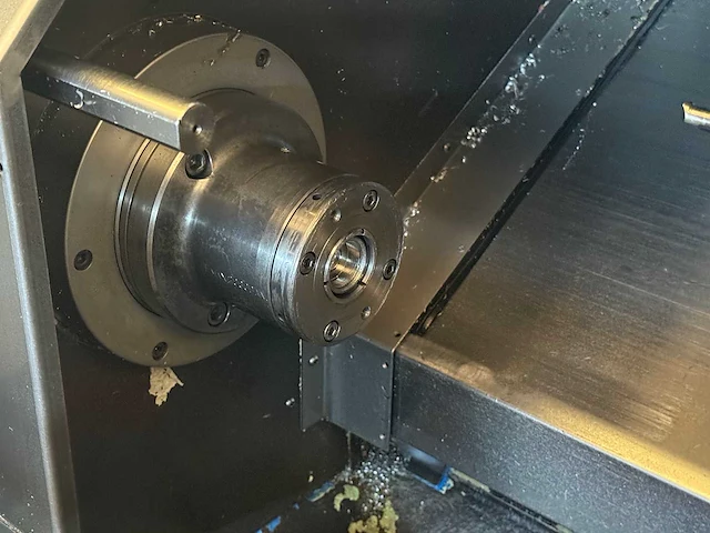 Takang - tnc-20n - cnc lathe - 1997 - afbeelding 21 van  40