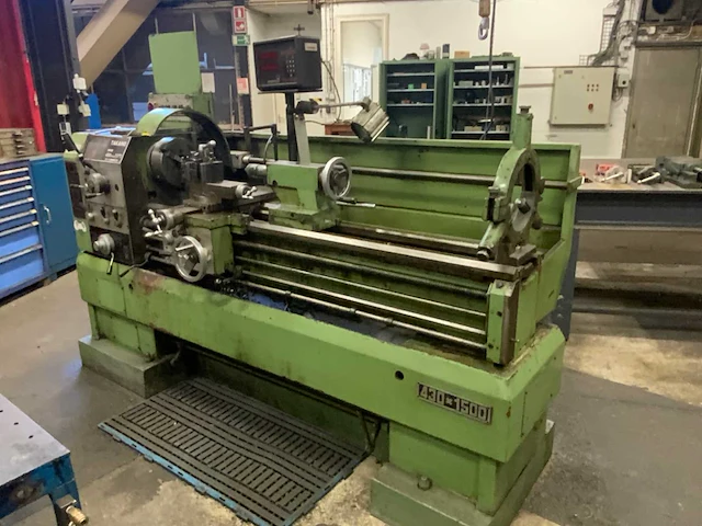 Takang swing 430 universele draaibank - afbeelding 12 van  21