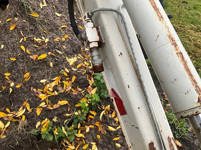 Takeuchi - tb 125 - minigraafmachine - afbeelding 27 van  33