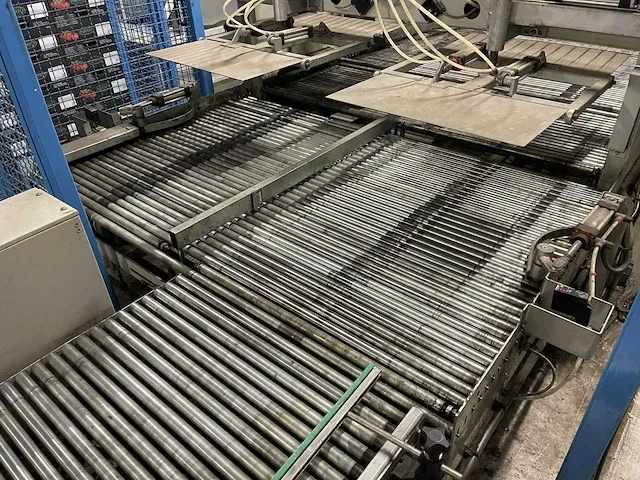 Taks tts complete verwerking- palletiseerinstallatie - afbeelding 20 van  54