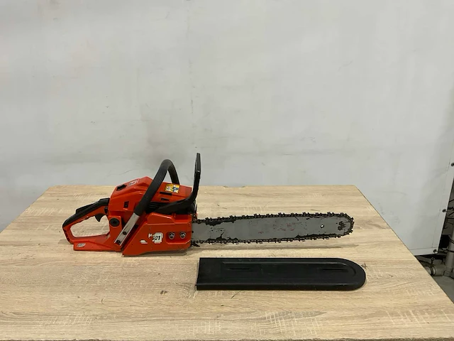 Tanaka ecv-4501 kettingzaag - afbeelding 3 van  6