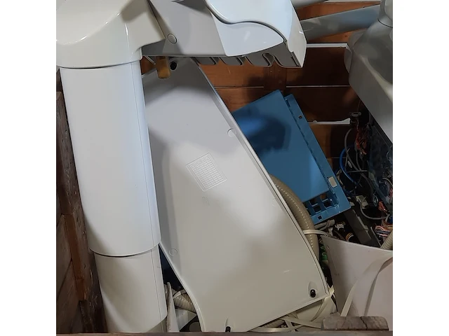 Tandarts behandel uitrusting in onderdelen, kavo - afbeelding 3 van  17
