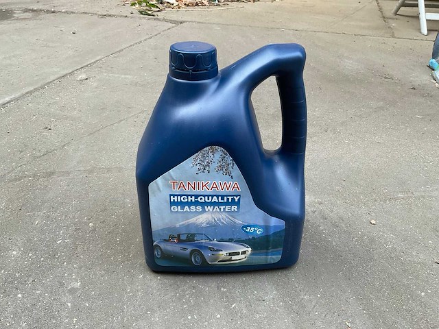 Tanikawa high-quality glass water ruitensproeier vloeistof 5l (24x) - afbeelding 1 van  4