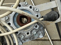 Tank met mixer installatie - afbeelding 3 van  14