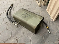 Tank - afbeelding 1 van  4