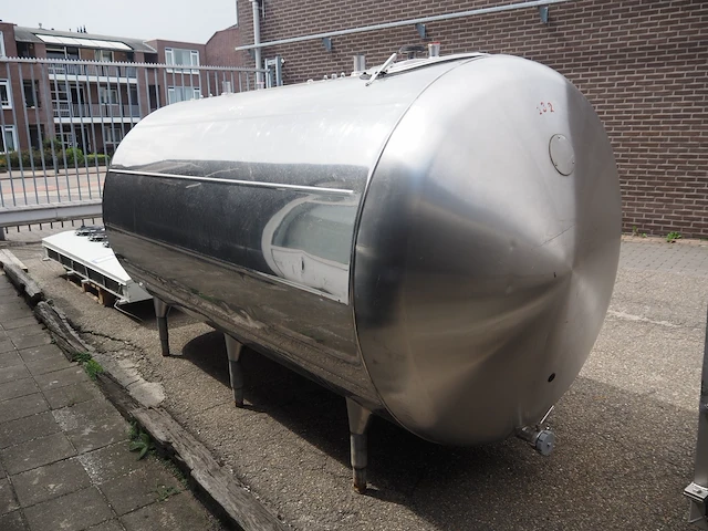 Tank - afbeelding 3 van  8