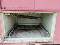 Tankautospuit wrak, marom herrington - afbeelding 53 van  76