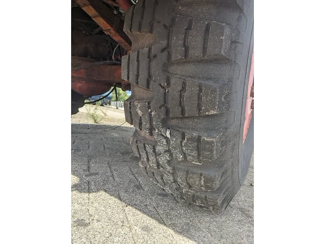 Tankautospuit wrak, marom herrington - afbeelding 61 van  76
