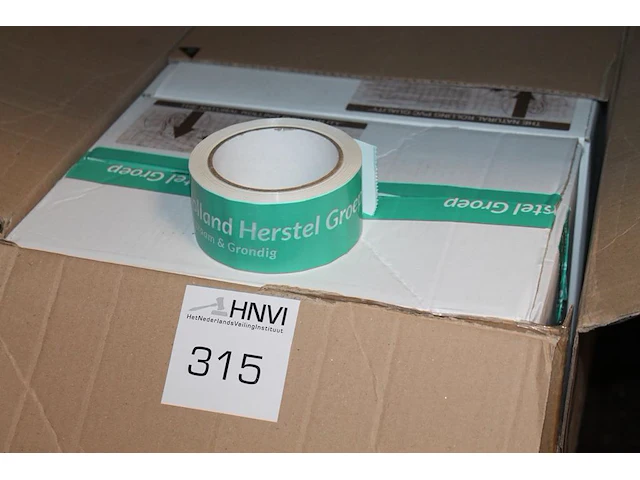 Tape met opdruk in doos. - afbeelding 2 van  2