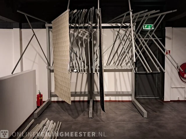 Tapijt/kleden display - afbeelding 2 van  7