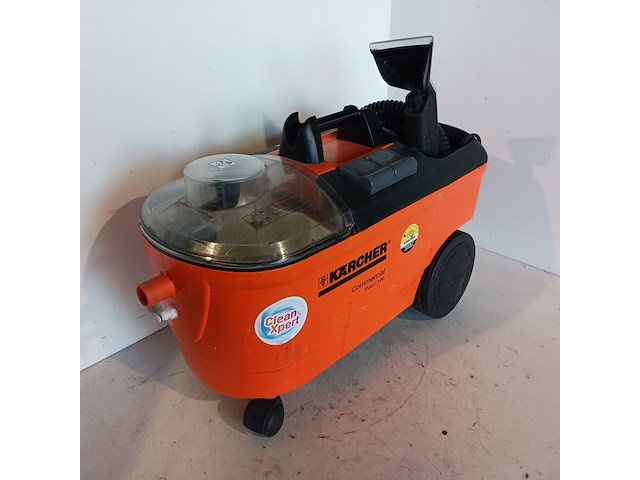 Tapijtreiniger - 230v kärcher, puzzi 100, bouwjaar 2014 - afbeelding 1 van  10