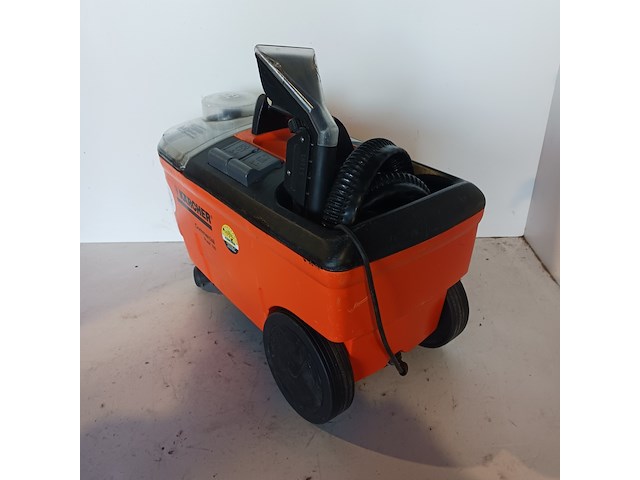 Tapijtreiniger - 230v kärcher, puzzi 100, bouwjaar 2014 - afbeelding 6 van  10