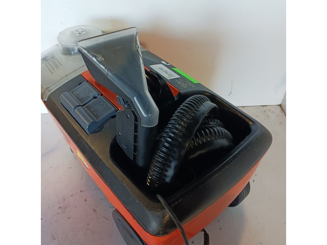 Tapijtreiniger - 230v kärcher, puzzi 100, bouwjaar 2014 - afbeelding 7 van  10