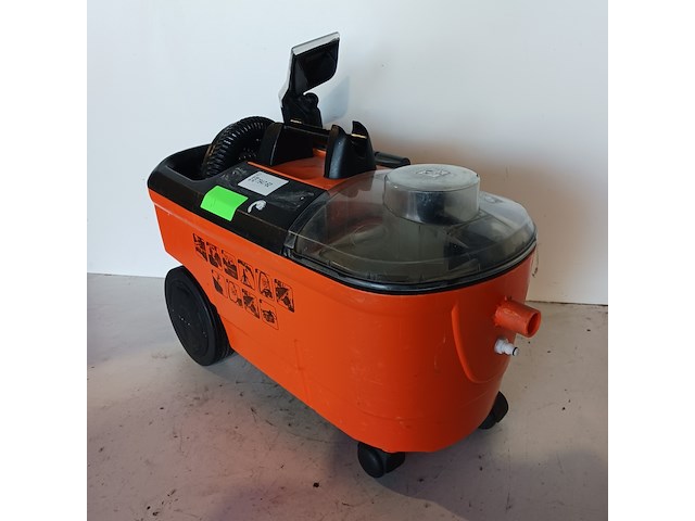 Tapijtreiniger - 230v kärcher, puzzi 100, bouwjaar 2014 - afbeelding 9 van  10