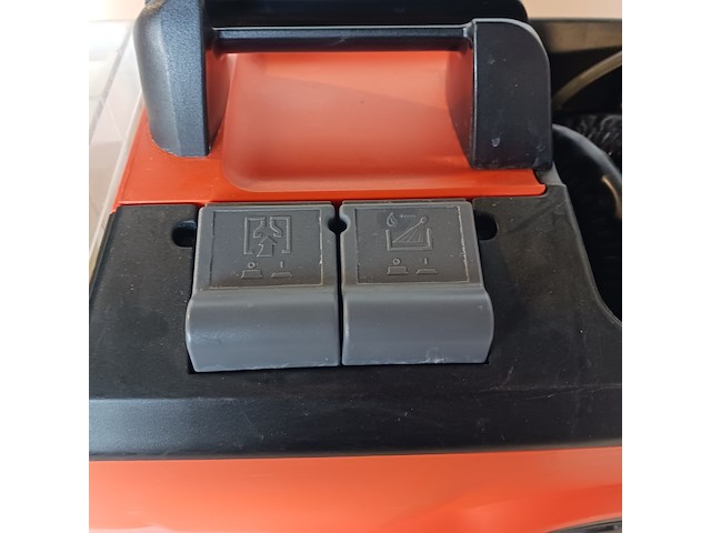 Tapijtreiniger - 230v, kärcher, puzzi 10/1, 2020 - afbeelding 6 van  12