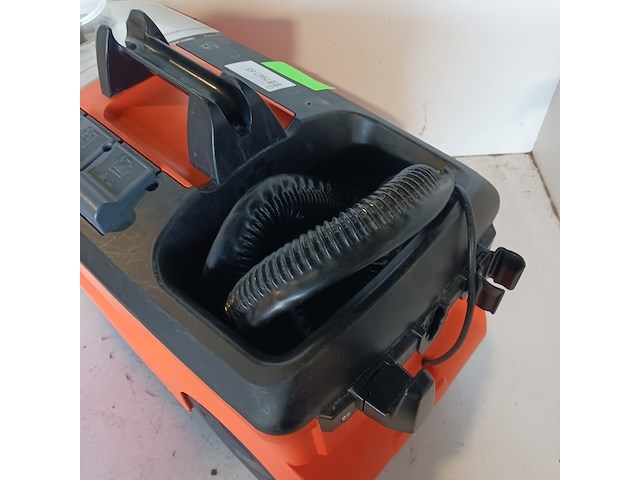 Tapijtreiniger - 230v, kärcher, puzzi 10/1, 2020 - afbeelding 8 van  12