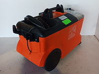 Tapijtreiniger - 230v, kärcher, puzzi 10/1, 2020 - afbeelding 9 van  12