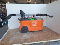 Tapijtreiniger 230v ~ kärcher, puzzi 10/1, bouwjaar 2021 - afbeelding 1 van  9