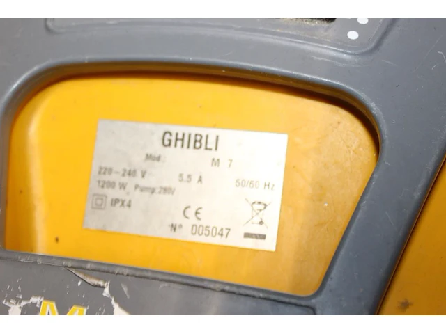 Tapijtreiniger ghibli m7. - afbeelding 3 van  3