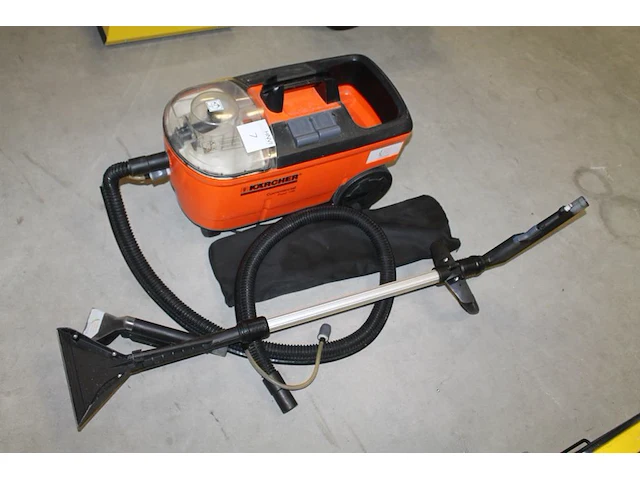 Tapijtreiniger karcher commercial puzzi 100. - afbeelding 2 van  3