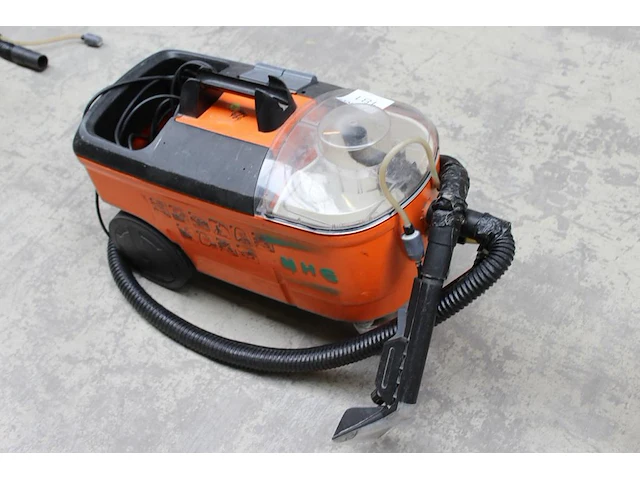Tapijtreiniger karcher puzzi 100. - afbeelding 2 van  2