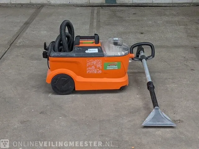Tapijtreiniger kärcher, puzzi 10/1, bouwjaar 2020 - afbeelding 1 van  8