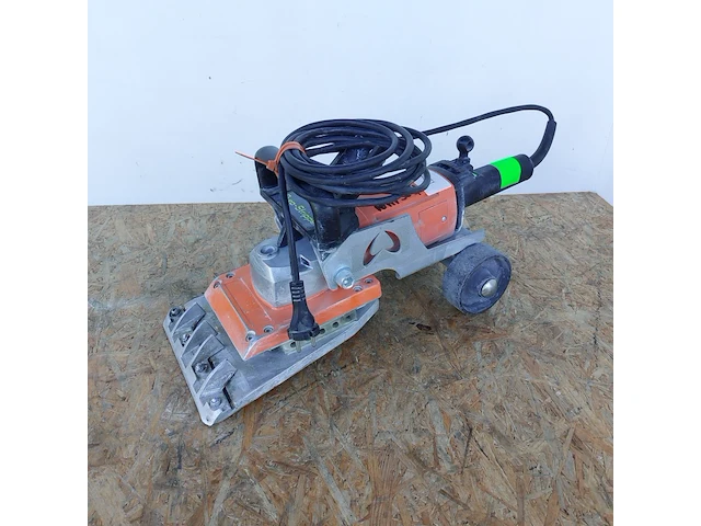 Tapijtstripper - 230v uzin utz / wolff, duro-stripper 2.0, bouwjaar 2019 - afbeelding 1 van  8