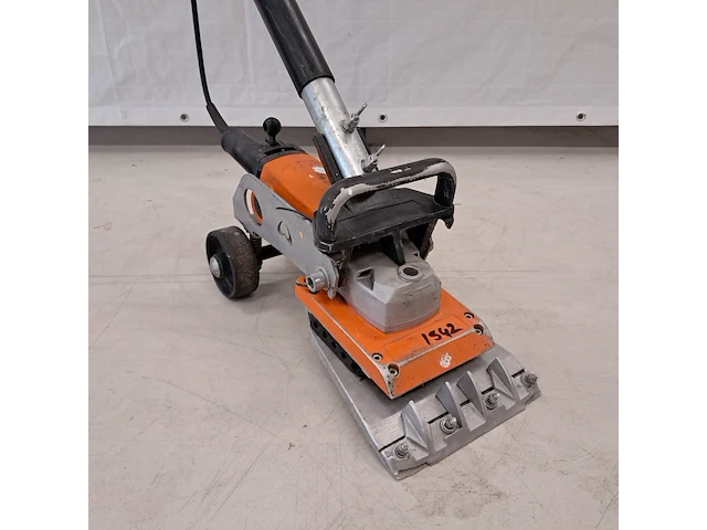 Tapijtstripper - 230v, uzin utz / wolff, duro-stripper, 2015 - afbeelding 2 van  5