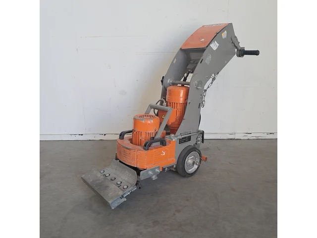 Tapijtstripper zwaar 230v, blastrac, 1-7d, 2019 - afbeelding 1 van  11