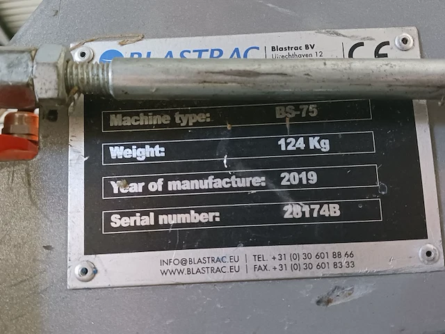 Tapijtstripper zwaar 230v blastrac, 1-7d, bouwjaar 2019 - afbeelding 3 van  11