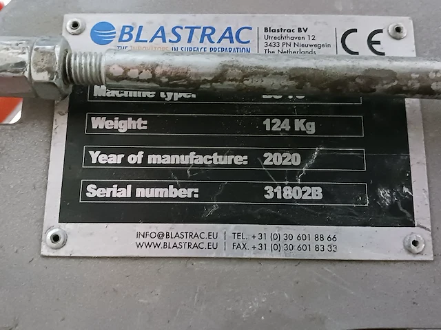 Tapijtstripper zwaar 230v blastrac, bs-75, bouwjaar 2020 - afbeelding 2 van  10