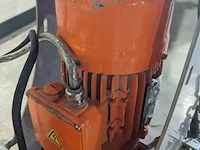 Tapijtstripper zwaar 230v blastrac, bs-75, bouwjaar 2020 - afbeelding 4 van  29