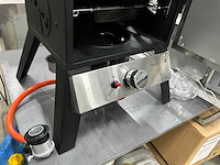 Tarrington house granbrook gas smoke - afbeelding 8 van  10