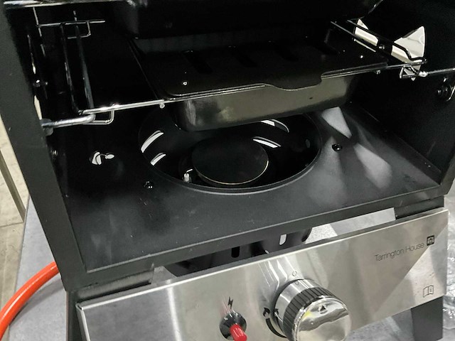 Tarrington house granbrook gas smoke - afbeelding 10 van  10