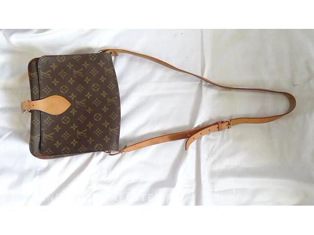 Tas louis vuitton, cartouchiere gm size - afbeelding 15 van  15