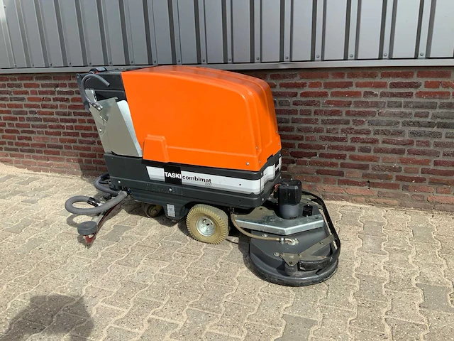 Taski combimat 1800 zelfrijdende schrobmachine - afbeelding 4 van  10