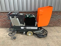 Taski combimat 1800 zelfrijdende schrobmachine - afbeelding 7 van  10