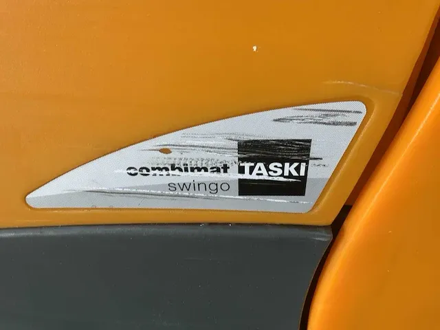 Taski combimat swingo co2500 zelfrijdende schrobmachine - afbeelding 17 van  17