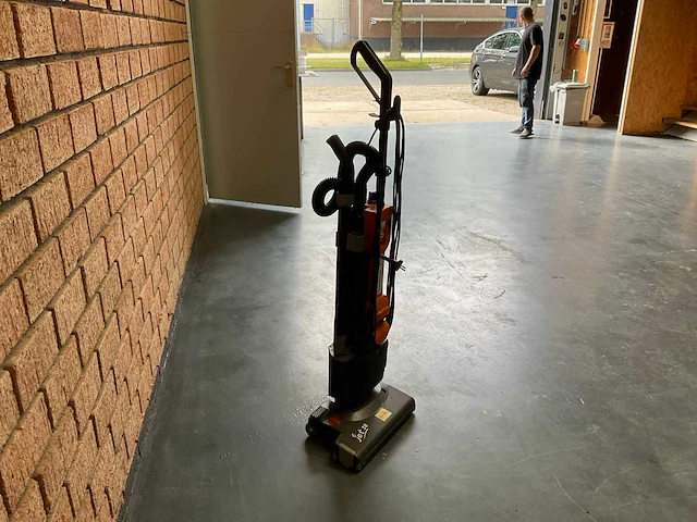 Taski jet tr5.38 stofzuiger - afbeelding 3 van  8