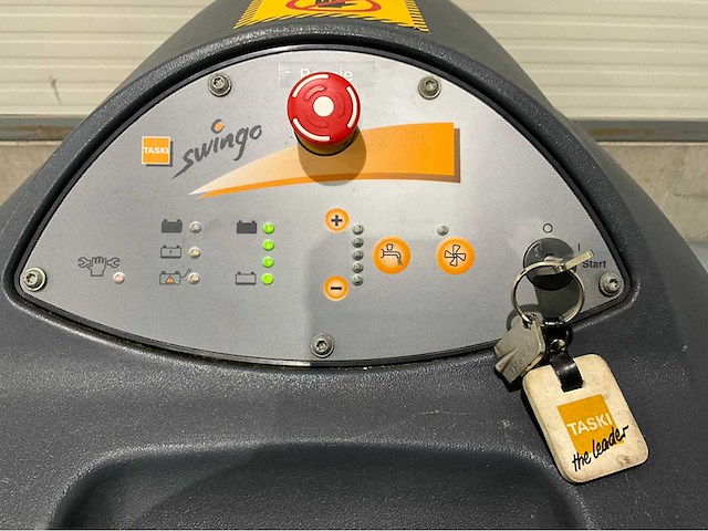Taski swingo - 1850 - zelf rijdende achterloop schrob-zuig machine - afbeelding 10 van  11